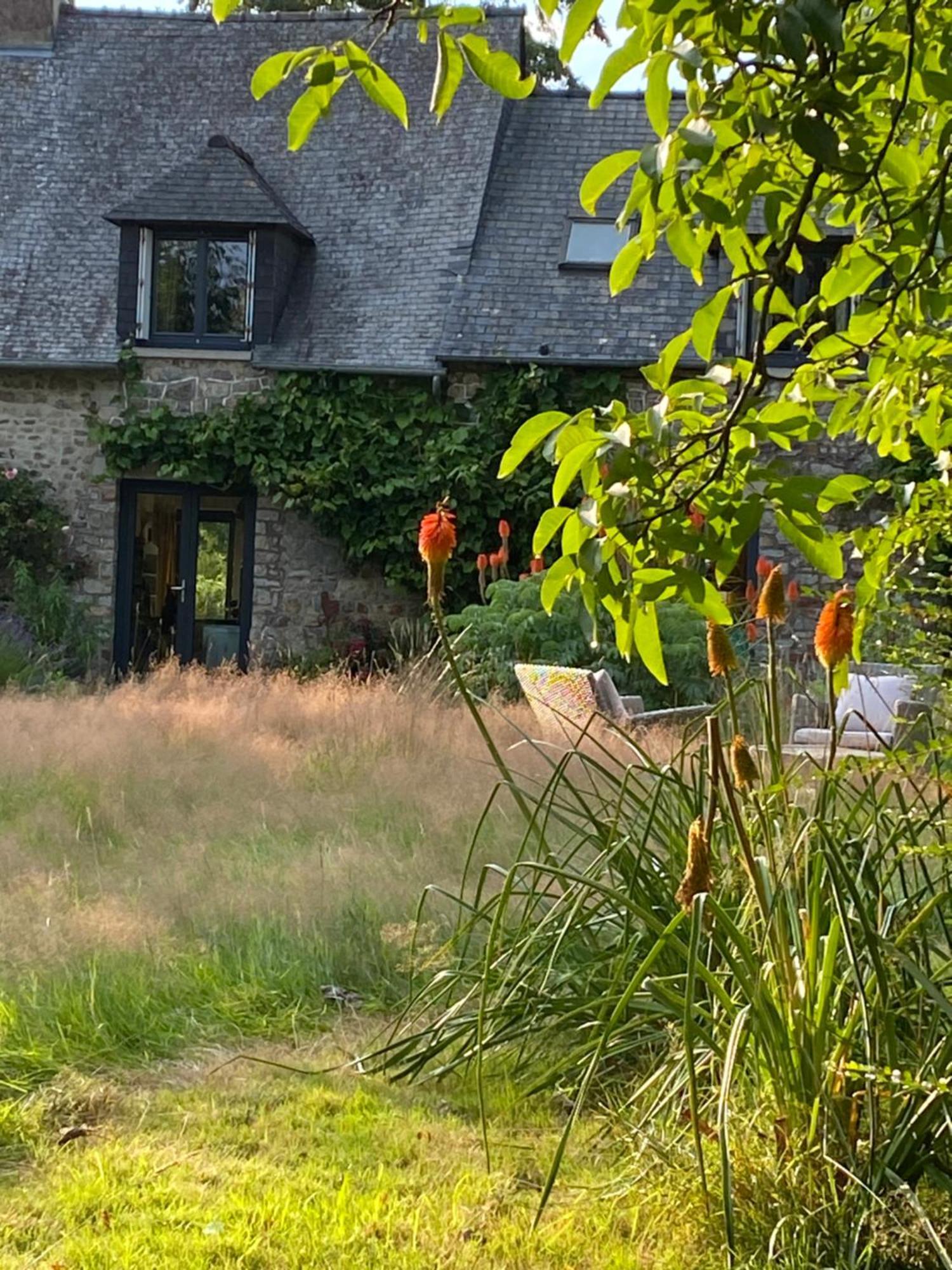 Bed and Breakfast L'Hôtié de Brocéliande Paimpont Exterior foto